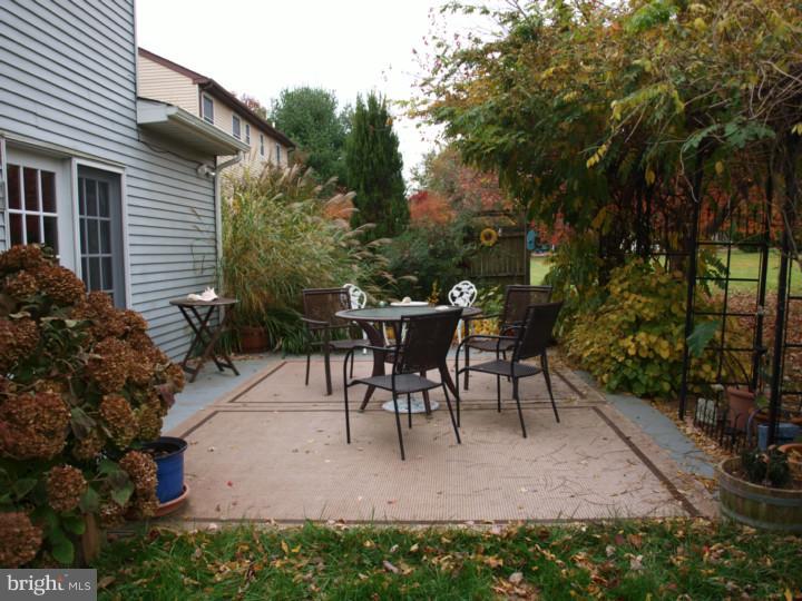 1432 Overlook Road Yardley, PA 19067 - Photo 22 of 25 Patio