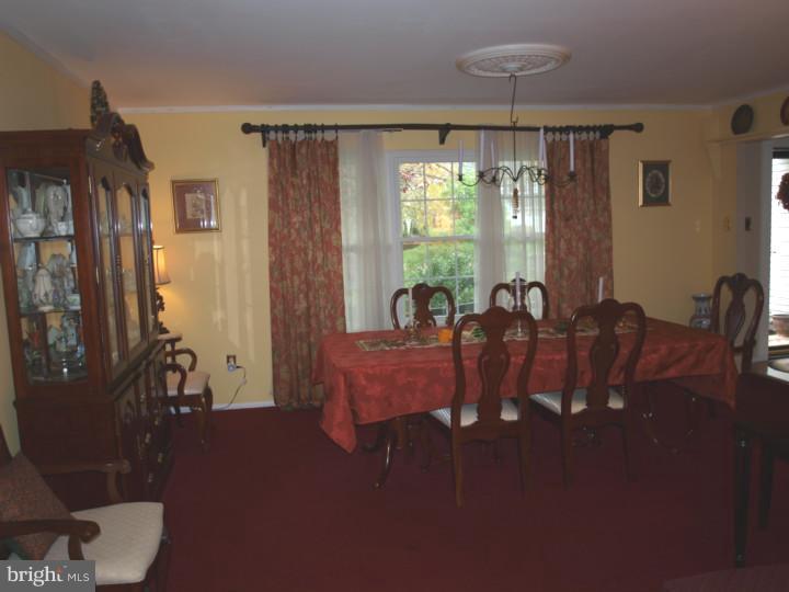 1432 Overlook Road Yardley, PA 19067 - Photo 4 of 25 Dining Room