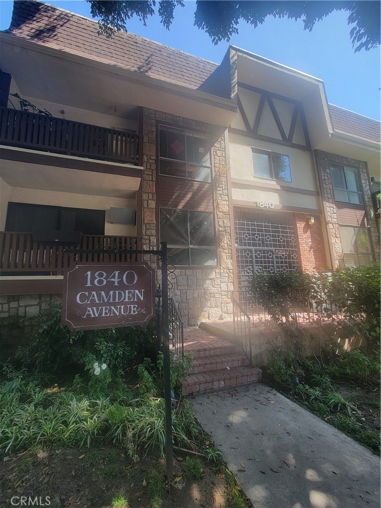 1840 Camden Avenue, Unit 202 Los Angeles, CA 90025 - Photo 3 of 32