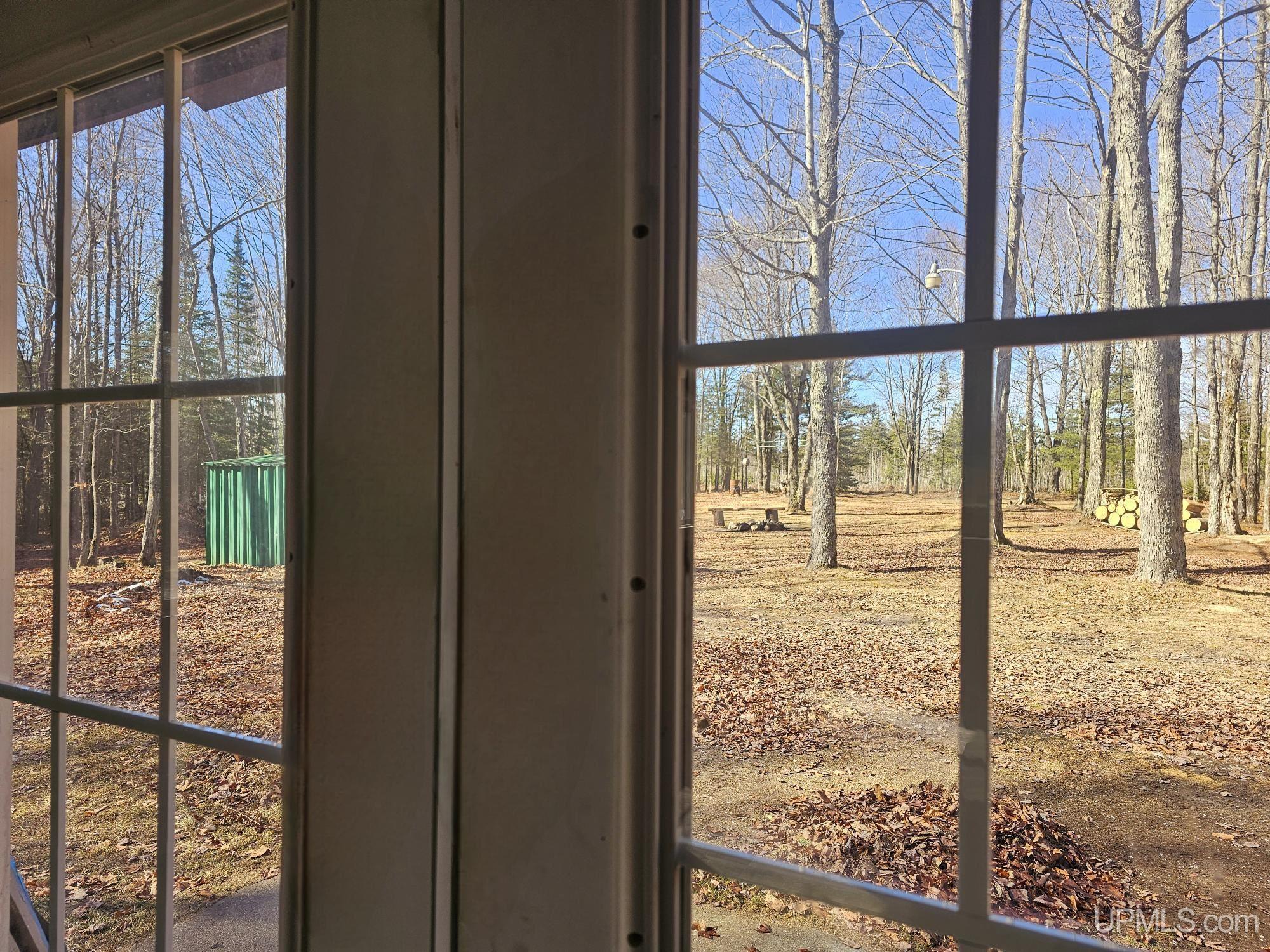 2467 Little Harbor Road Manistique, MI 49854 - Photo 11 of 68 Gallery Image 11