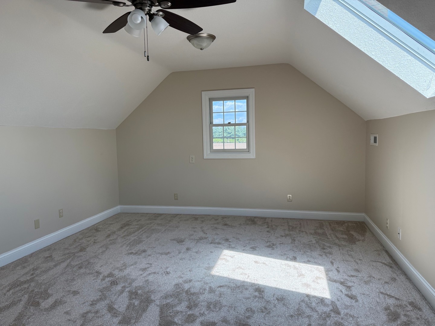 311 Stouffer Road Sterling, IL 61081 - Photo 12 of 20
