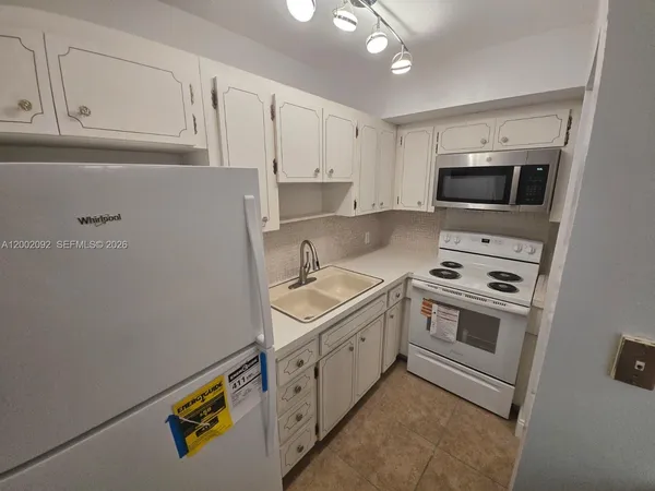 $1,600 | 1515 Northeast 125th Terrace, Unit 107, North Miami, FL 33161