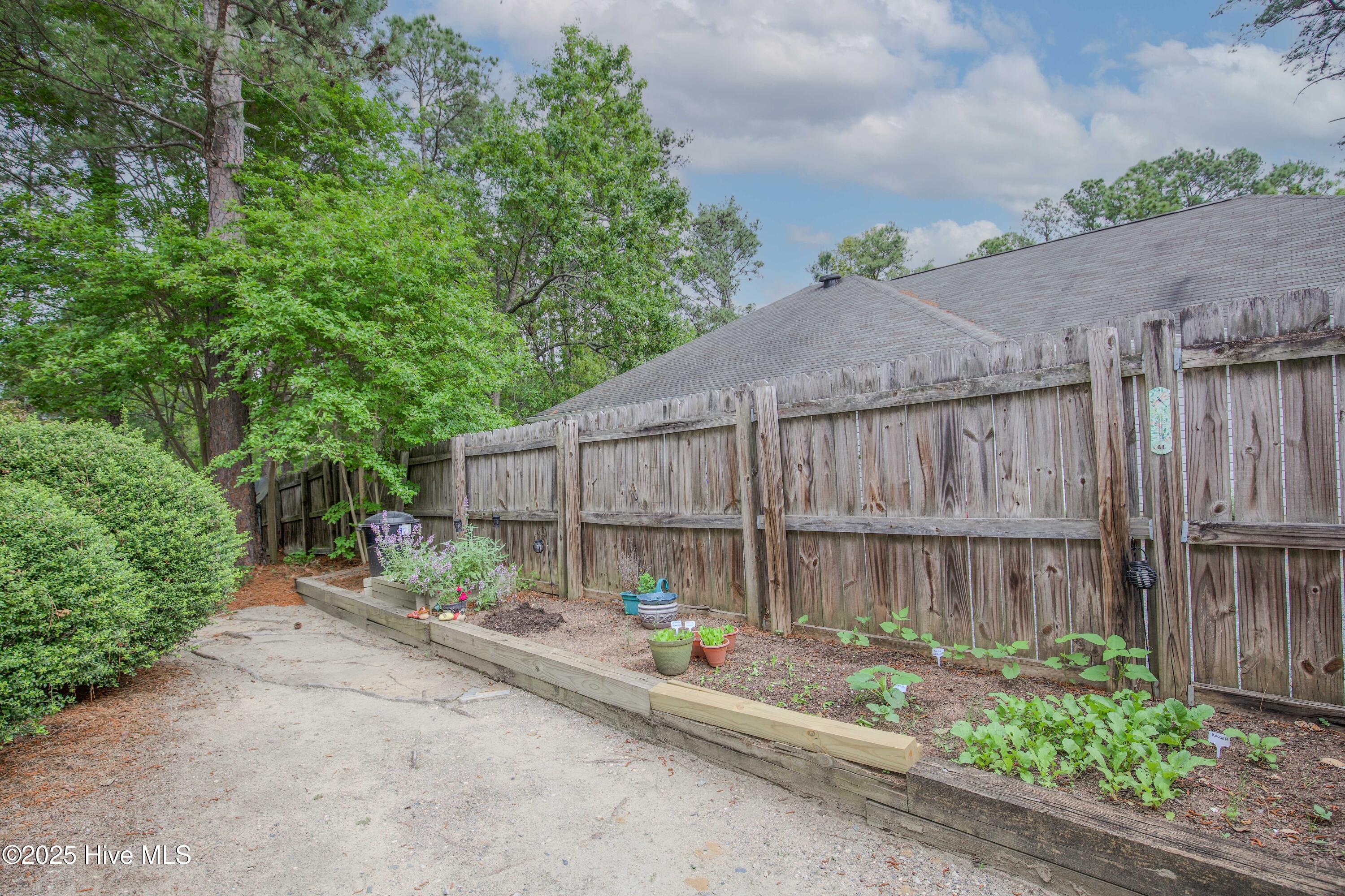 225 Adams Circle Pinehurst, NC 28374 - Photo 42 of 42 225 Adams Cir-63