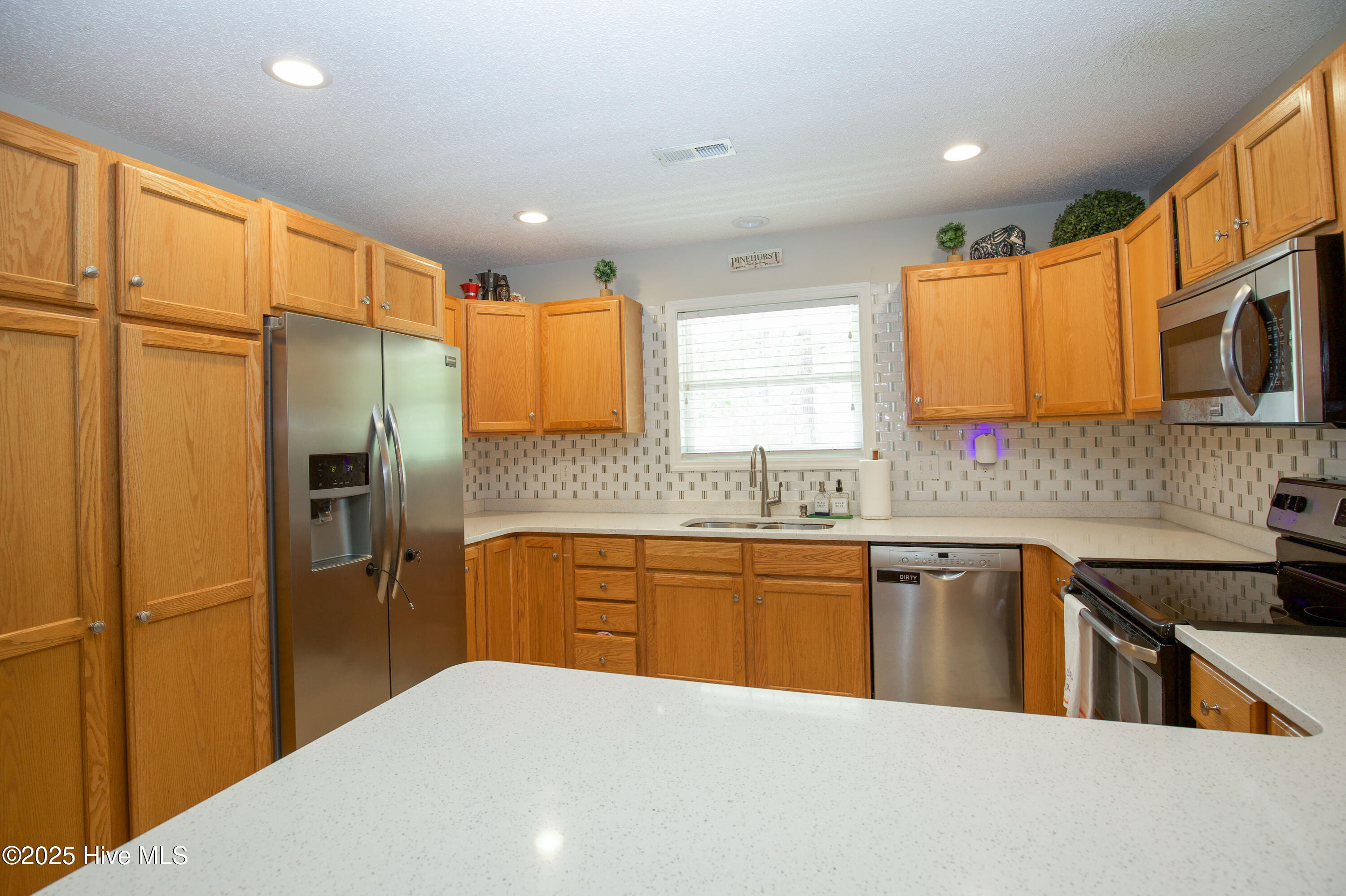 225 Adams Circle Pinehurst, NC 28374 - Photo 7 of 42 225 Adams Cir-11