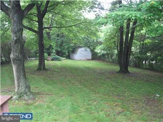 2331 Winding Road Hatboro, PA 19040 - Photo 12 of 12 Gallery Image 12