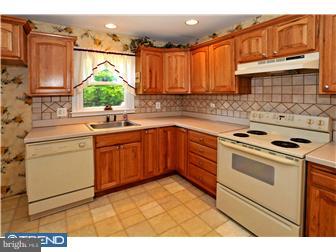 2331 Winding Road Hatboro, PA 19040 - Photo 6 of 12 Gallery Image 6