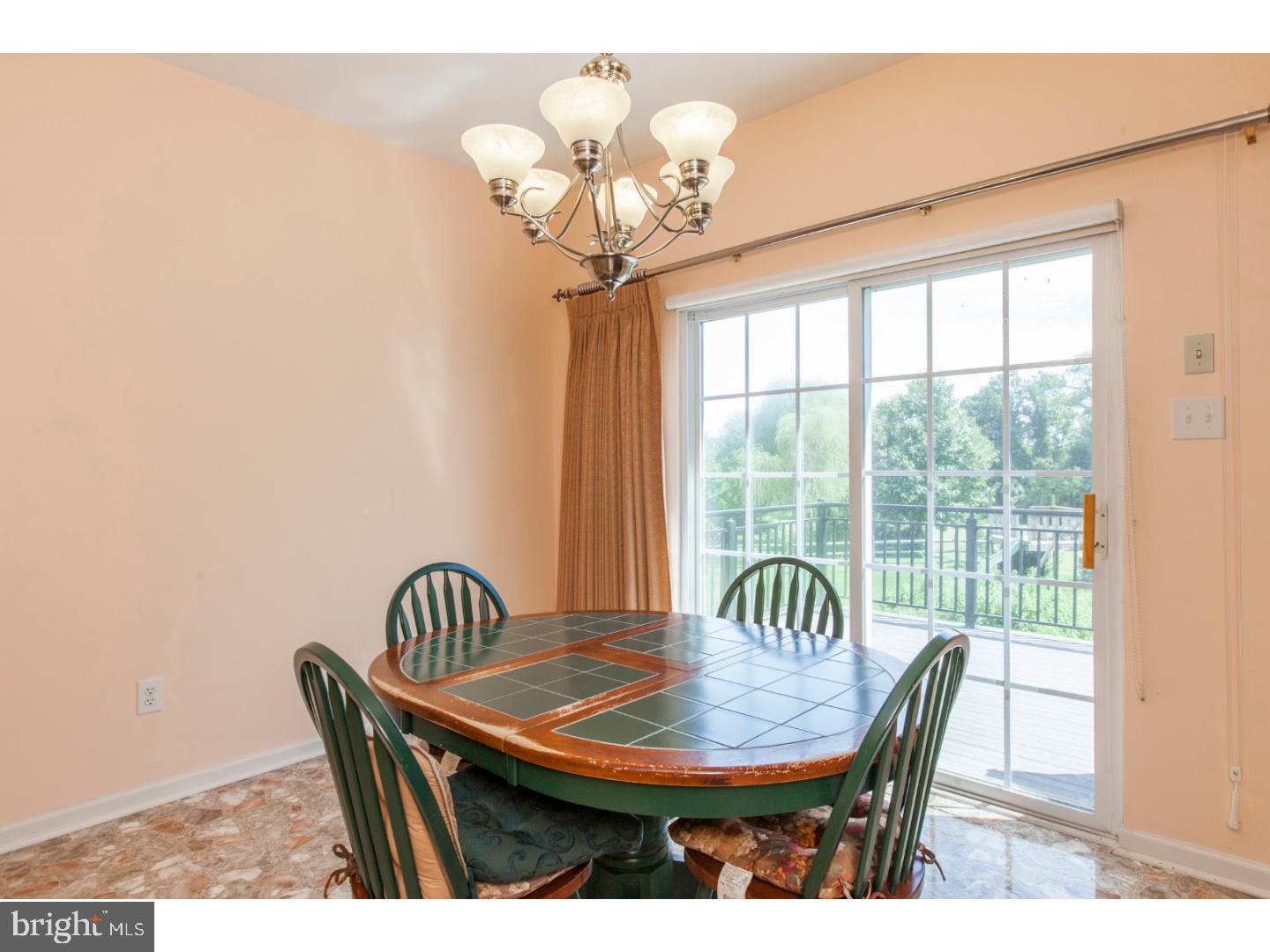 152 Milbury Road East Fallowfield, PA 19320 - Photo 8 of 23 Breakfast Room
