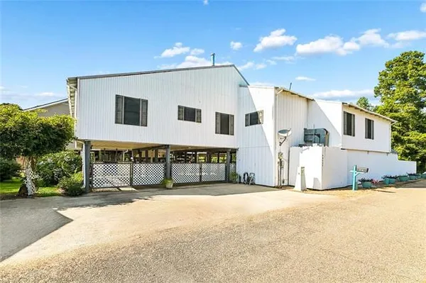 $400,000 | 32747 Cypress Drive, Springfield, LA 70462