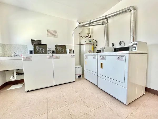 $225,000 | 200 Deborah Lane, Unit 17A, Wheeling, IL 60090