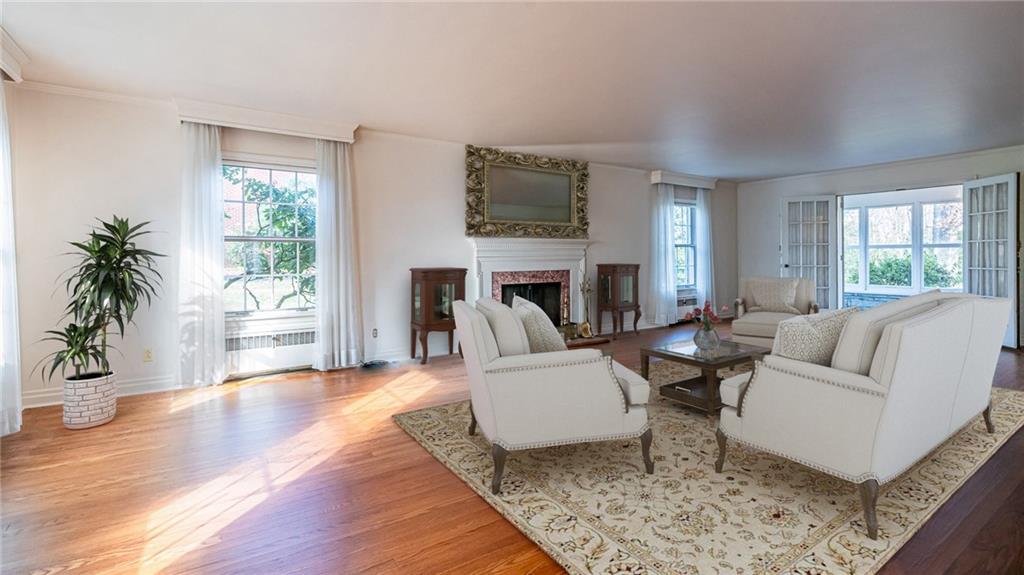 435 Belmont Road Butler, PA 16001 - Photo 3 of 25 Gallery Image 3