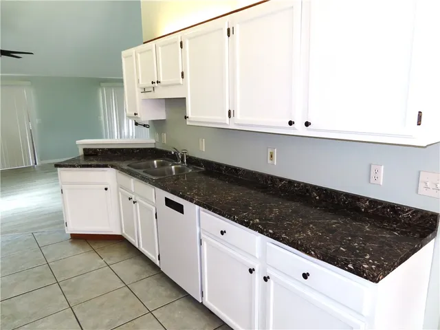 $2,200 | 110 Melton Avenue, Sebastian, FL 32958