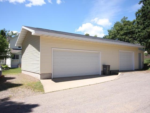 114 North Oneida Avenue Rhinelander, WI 54501 - Photo 2 of 20 Gallery Image 2