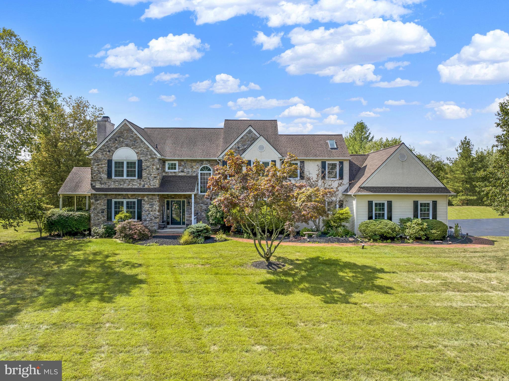132 Barton Drive Spring City, PA 19475 - Photo 3 of 73