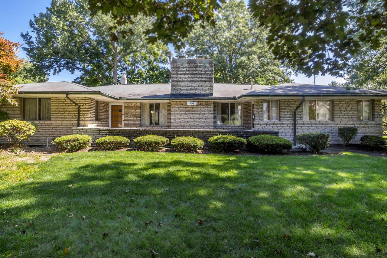 166 South Kellner Road Columbus, OH 43209 - Photo 3 of 13