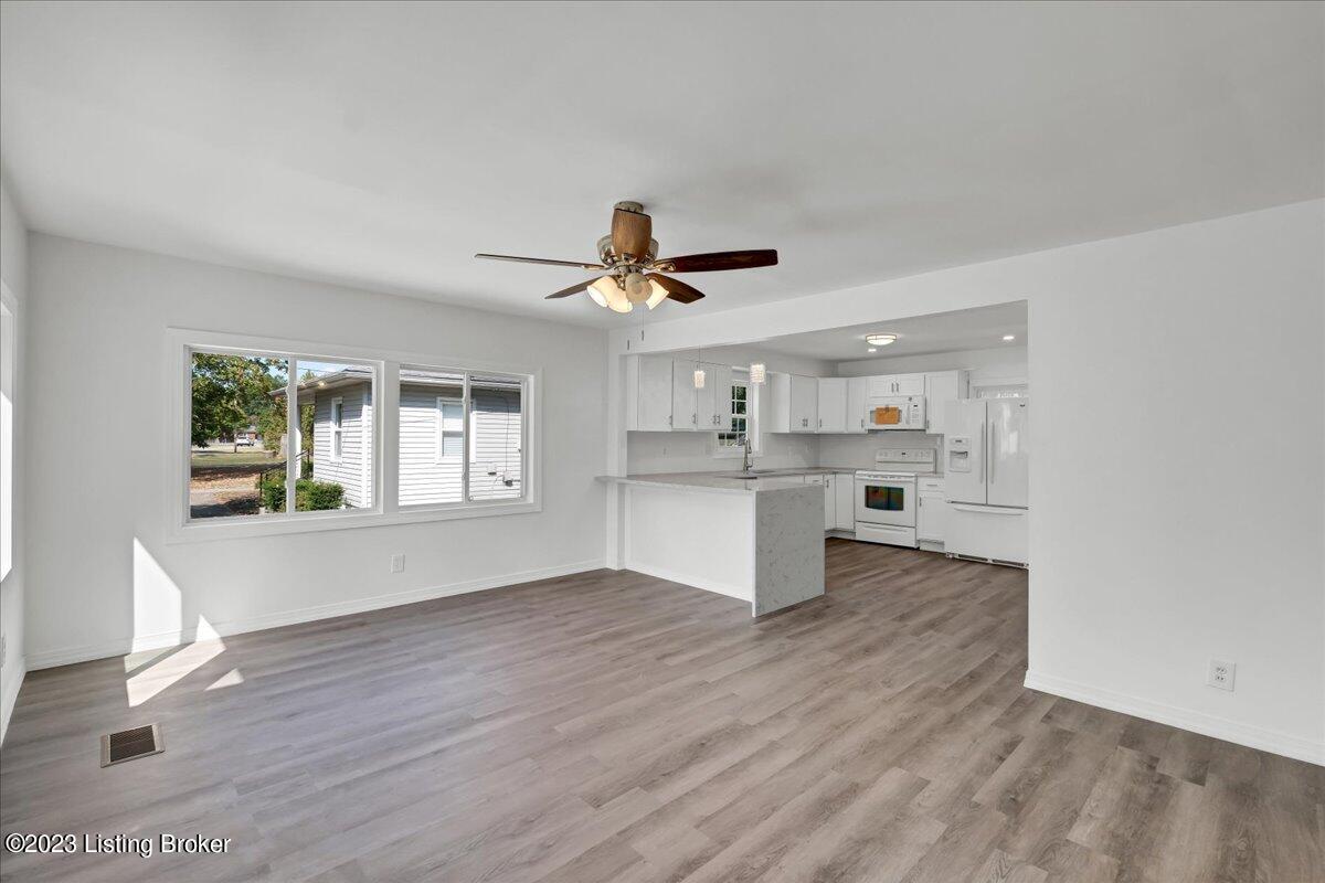 8115 Kerry Road Louisville, KY 40258 - Photo 1 of 44 05-8115 Kerry Rd -105