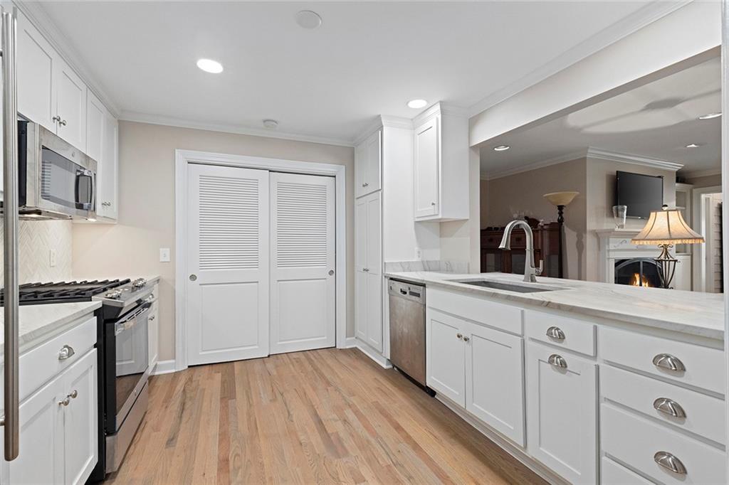 494 Ansley Walk Terrace Northeast Atlanta, GA 30309 - Photo 19 of 51