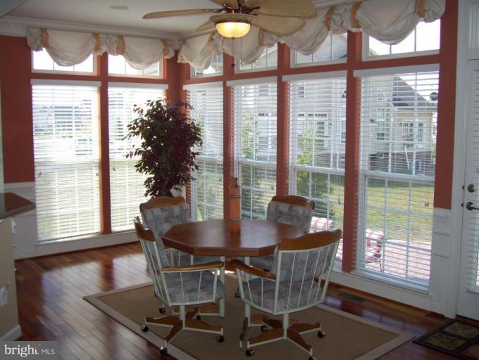 7253 Harrow Road Warrenton, VA 20187 - Photo 17 of 30 Sunroom