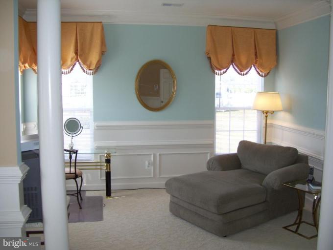 7253 Harrow Road Warrenton, VA 20187 - Photo 20 of 30 Sitting Room