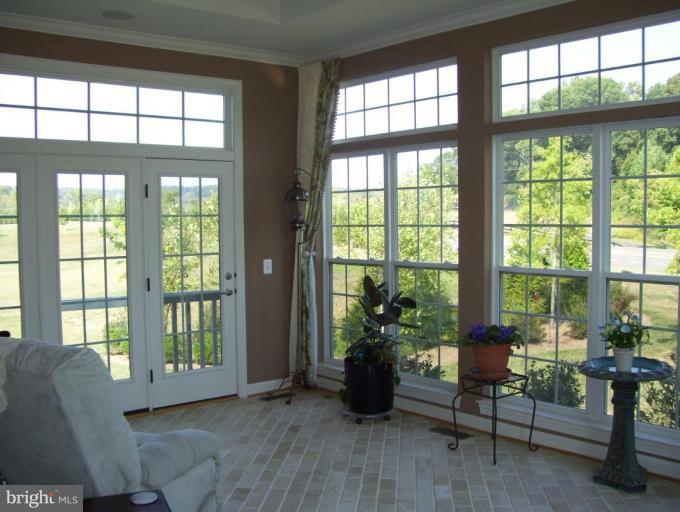 7253 Harrow Road Warrenton, VA 20187 - Photo 8 of 30 Solarium