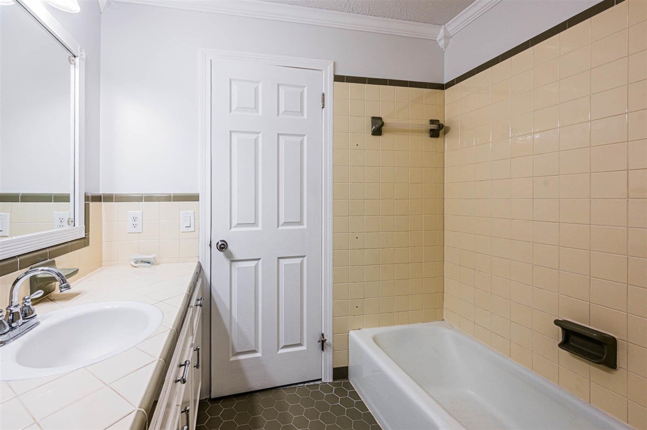 632 Morehead Road Bowling Green, KY 42101 - Photo 21 of 27 Gallery Image 21