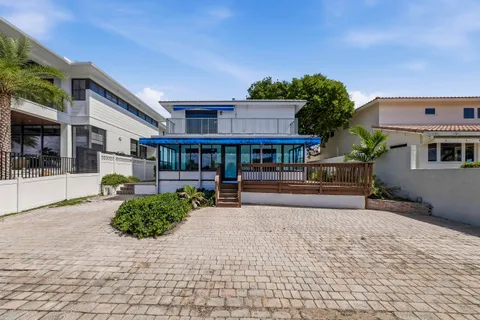 $2,495,000 | 1708 Southeast 11th Street, Fort Lauderdale, FL 33316