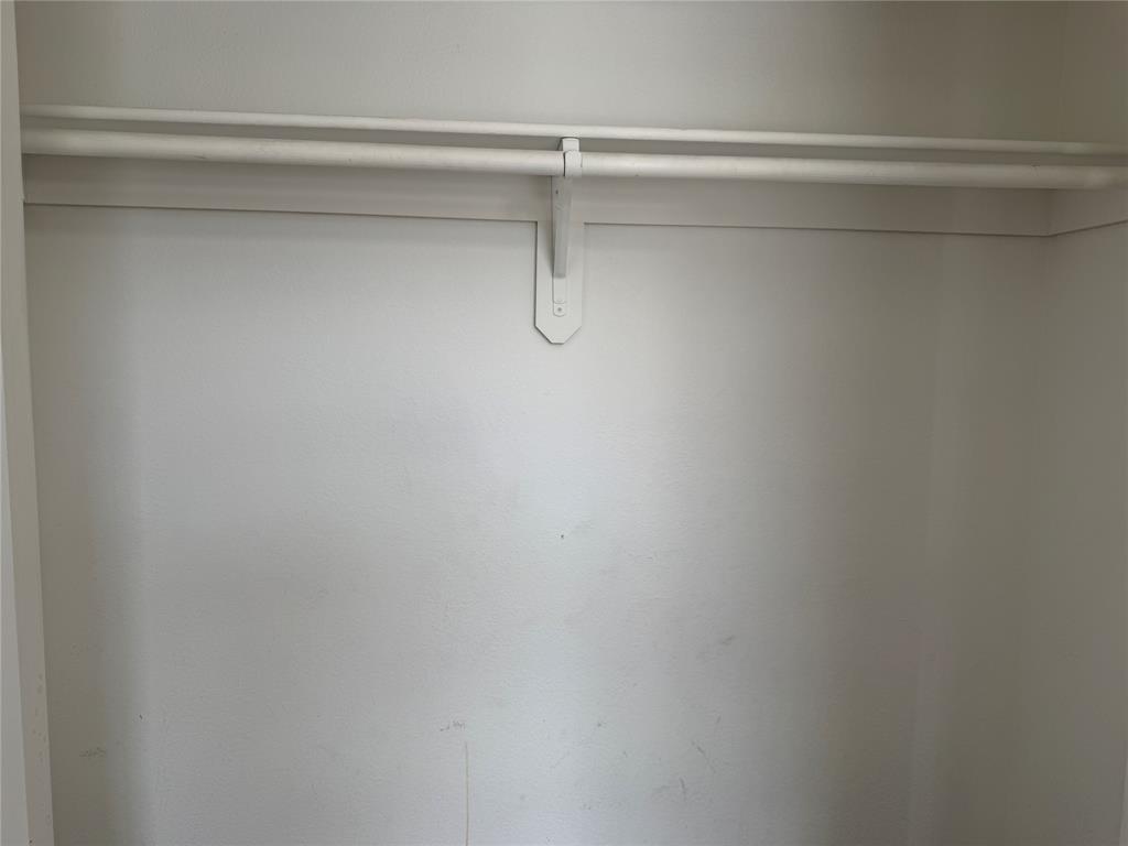 4005 Preferred Place Dallas, TX 75237 - Photo 29 of 31 a view of a closet