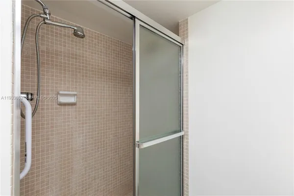 $3,100 | 2751 South Ocean Drive, Unit 208S, Hollywood, FL 33019