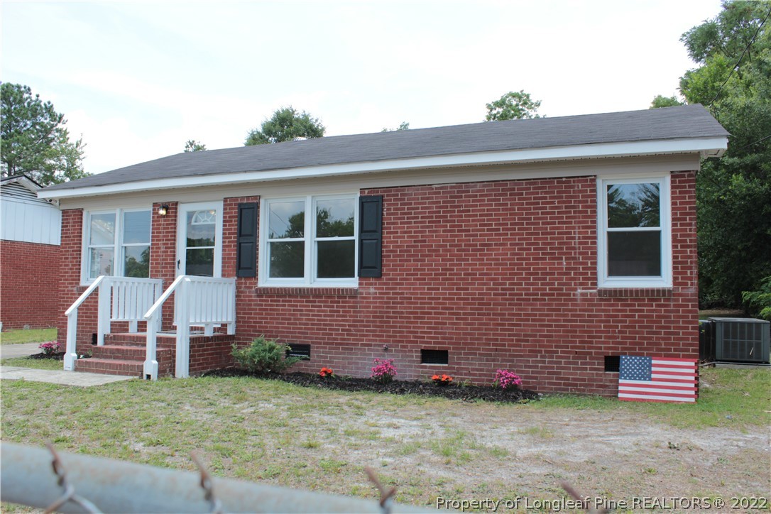 504 Spring Avenue Spring Lake, NC 28390 - Photo 1 of 32 Gallery Image 1
