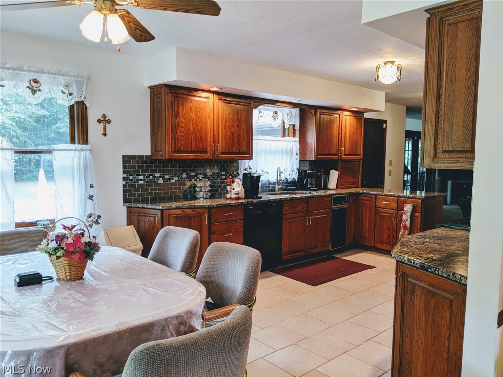2924 Arcola Road Madison, OH 44057 - Photo 9 of 28