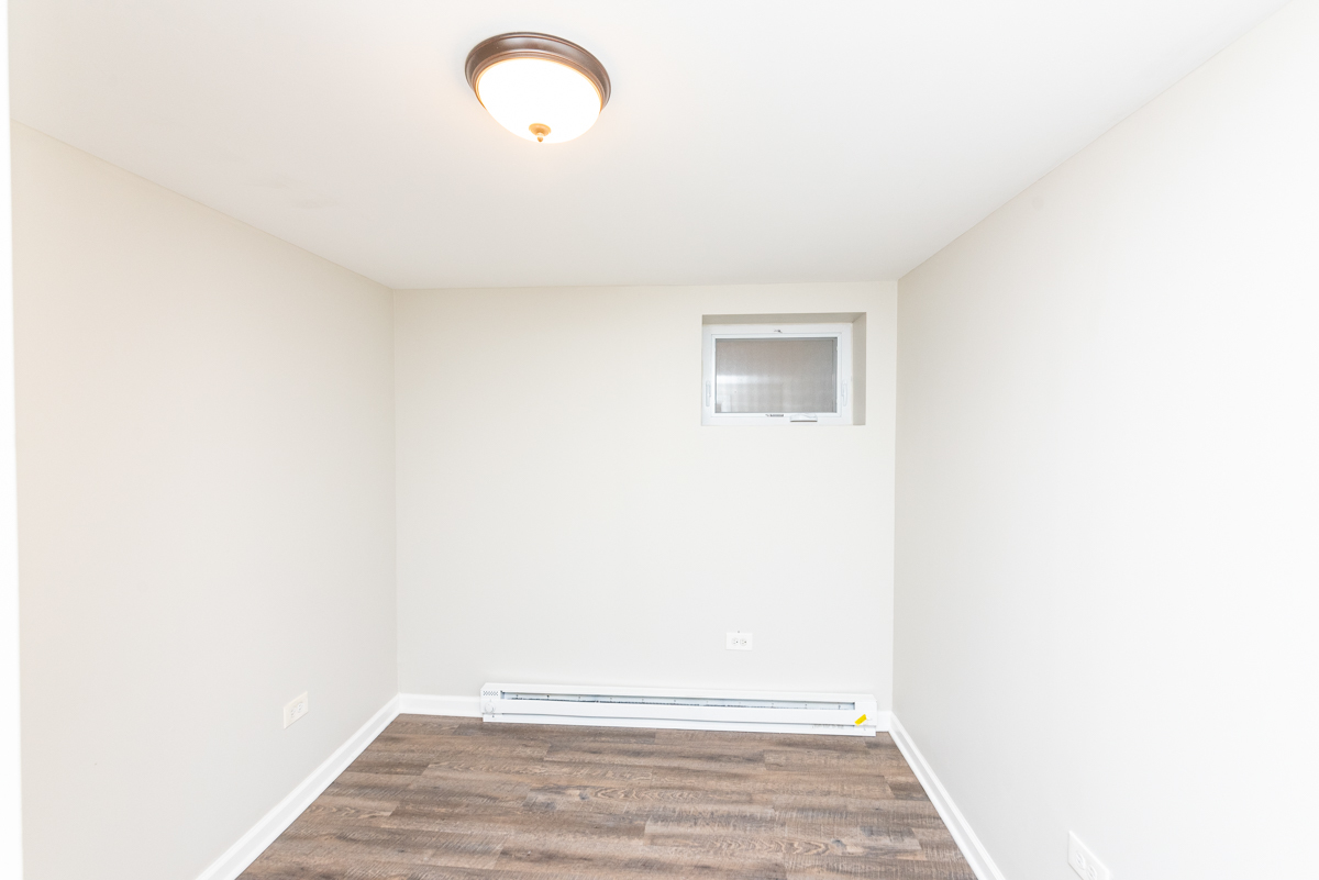 2745 West Gregory Street, Unit G Chicago, IL 60625 - Photo 4 of 11