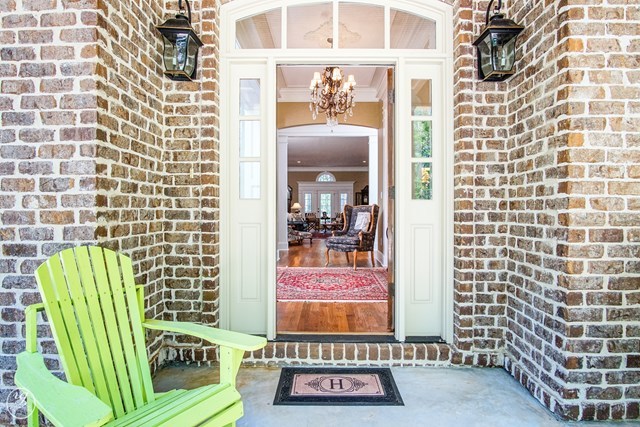 6620 Colaparchee Road Macon, GA 31210 - Photo 4 of 45 a view of front door with couch