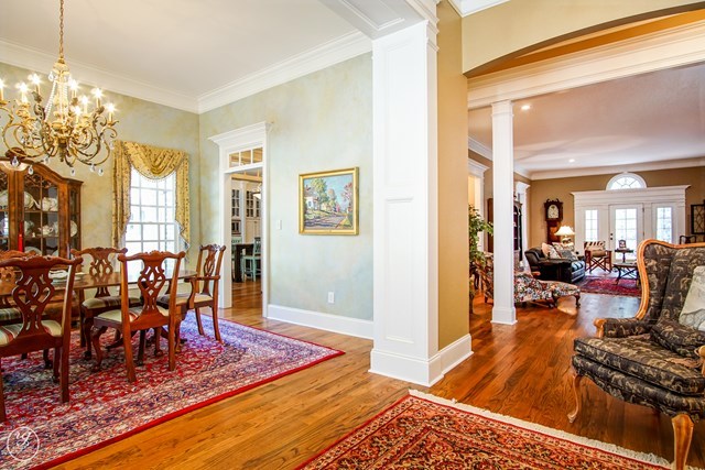 6620 Colaparchee Road Macon, GA 31210 - Photo 5 of 45 a view of a livingroom and dining room