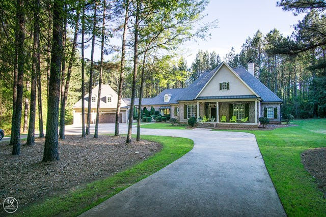 6620 Colaparchee Road Macon, GA 31210 - Photo 41 of 45 a front view of a house with a yard
