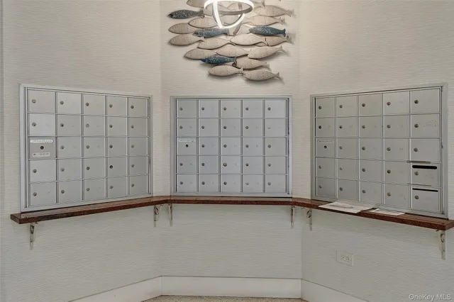 $385,000 | 125 Beach 124th Street, Unit 6F | Rockaway Park