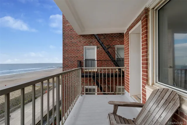 $385,000 | 125 Beach 124th Street, Unit 6F | Rockaway Park