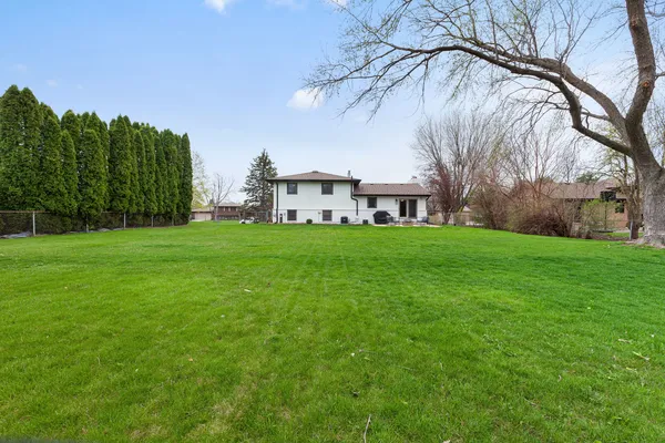 $519,900 | 29W332 Mark Drive, Naperville, IL 60564
