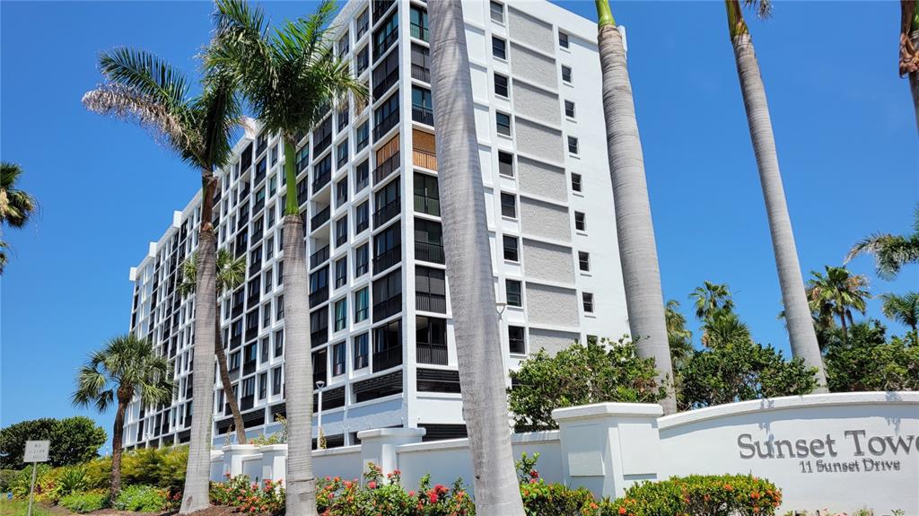 11 Sunset Drive, Unit 704 Sarasota, FL 34236 - Photo 2 of 34 front view of a building