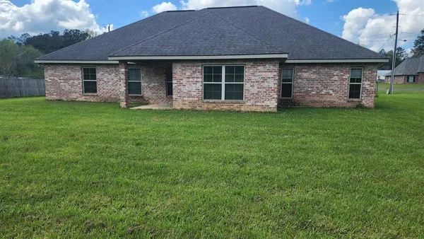 $266,000 | 117 West Tyler Lane, Leesville, LA 71446