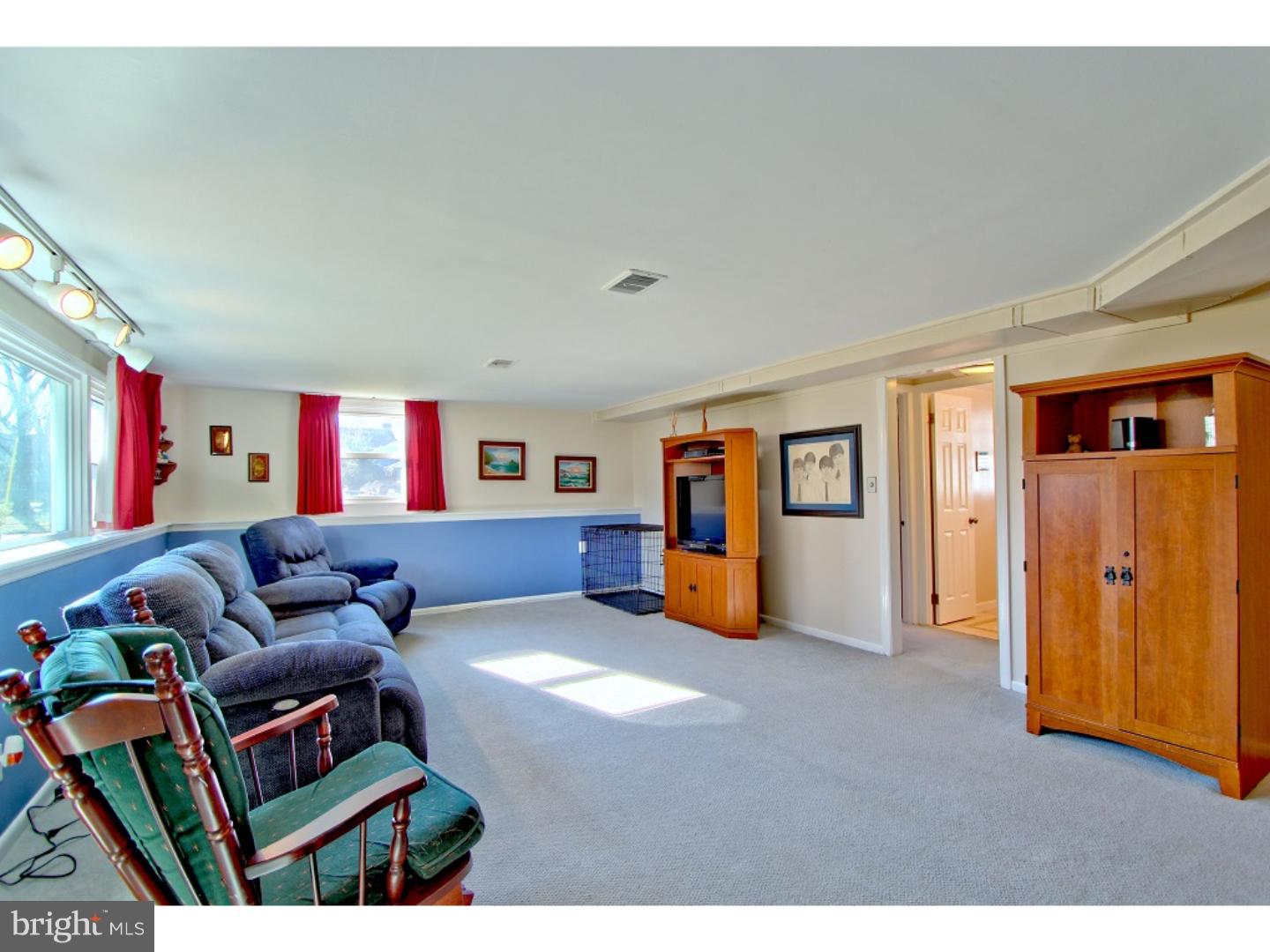 1123 Coopers Kill Road Cherry Hill, NJ 08034 - Photo 21 of 24
