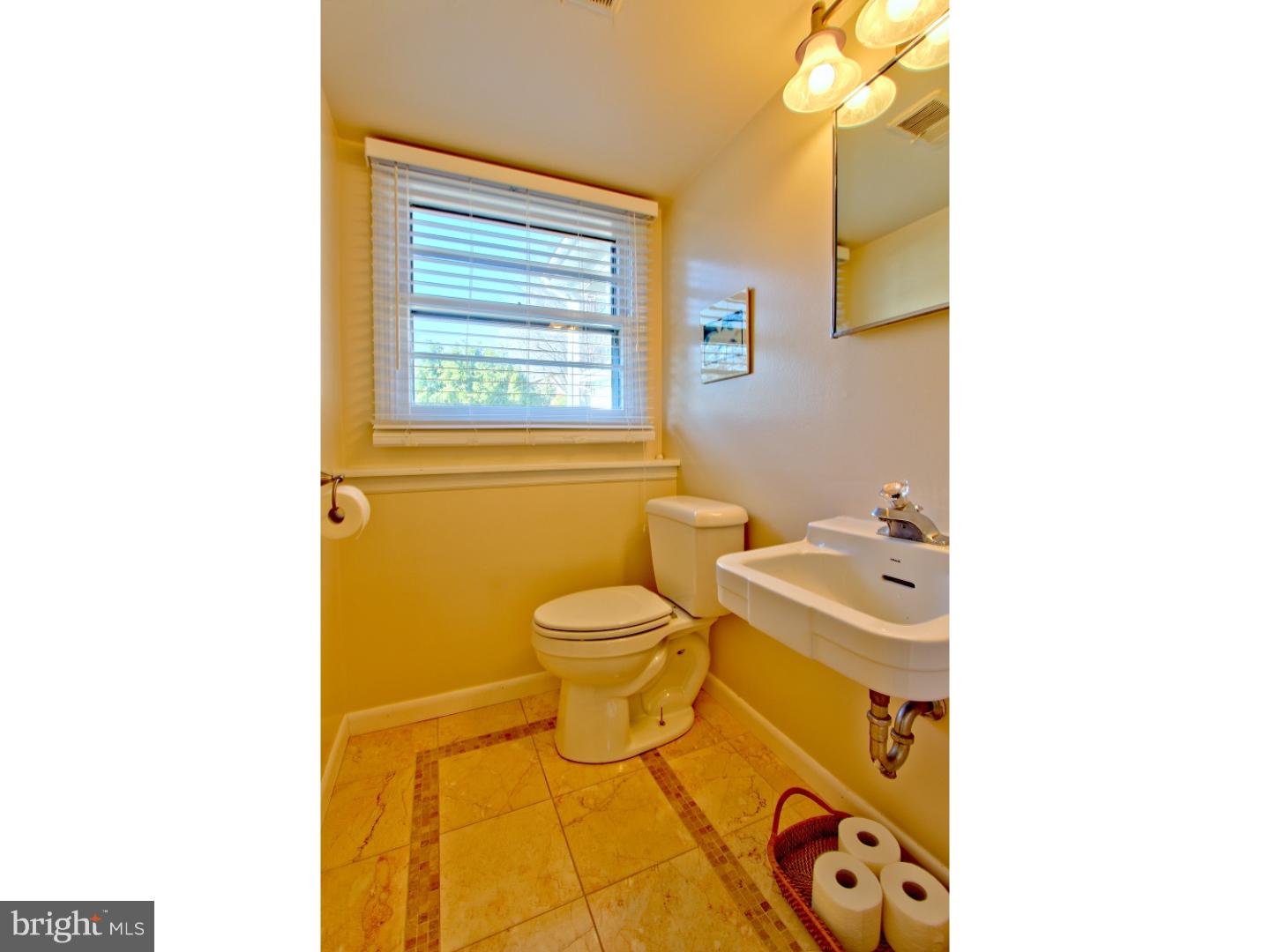 1123 Coopers Kill Road Cherry Hill, NJ 08034 - Photo 23 of 24
