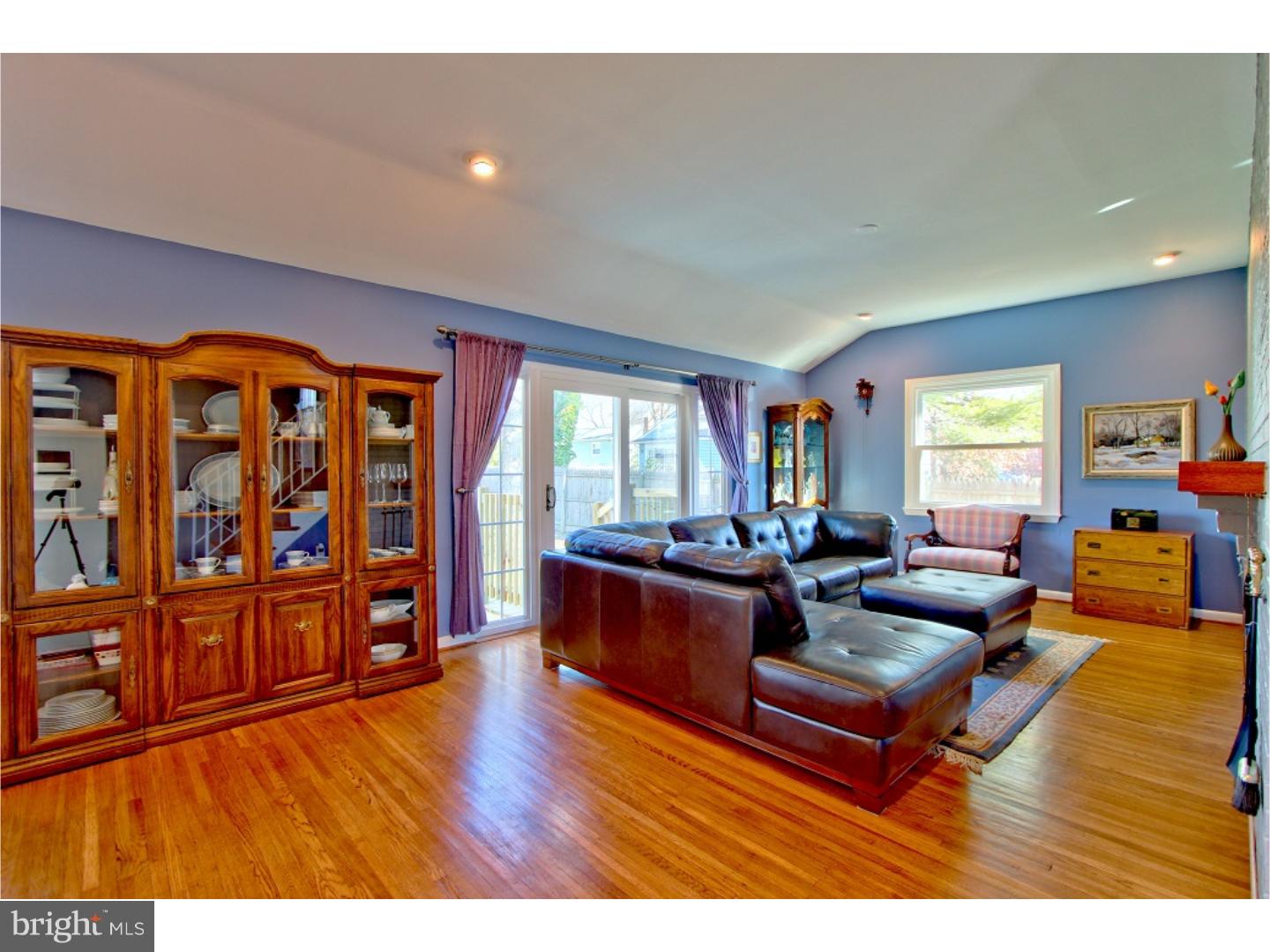 1123 Coopers Kill Road Cherry Hill, NJ 08034 - Photo 8 of 24