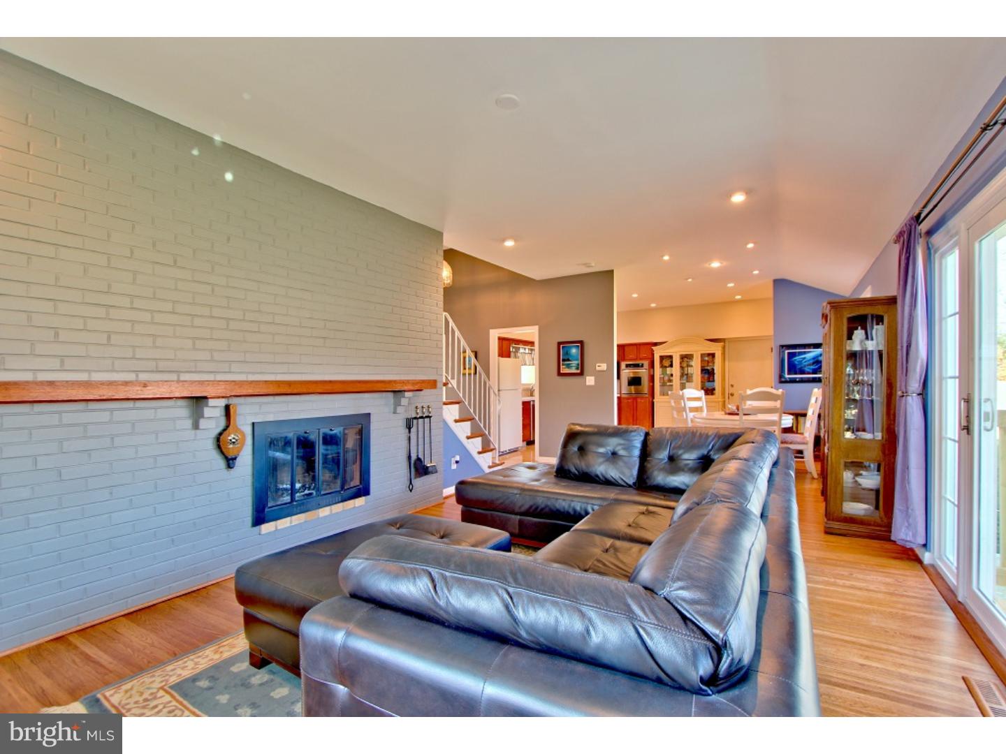 1123 Coopers Kill Road Cherry Hill, NJ 08034 - Photo 10 of 24