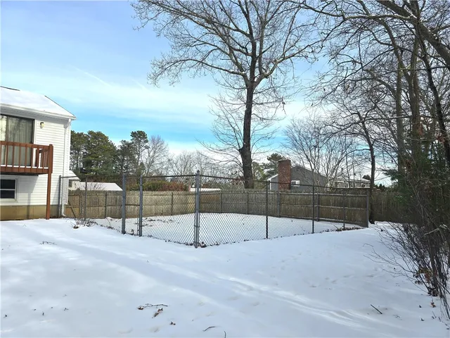 $450,000 | 10 Butternut Drive, Coventry, RI 02816