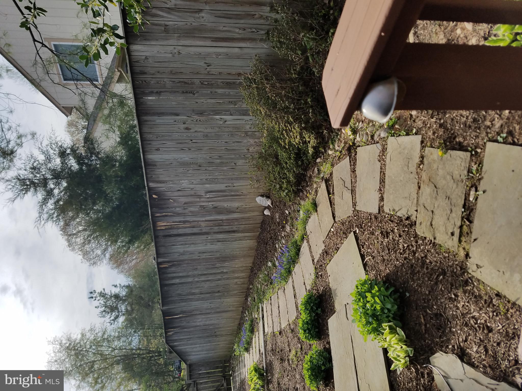 5409 Aylor Road Fairfax, VA 22032 - Photo 17 of 23 Exterior (Rear)