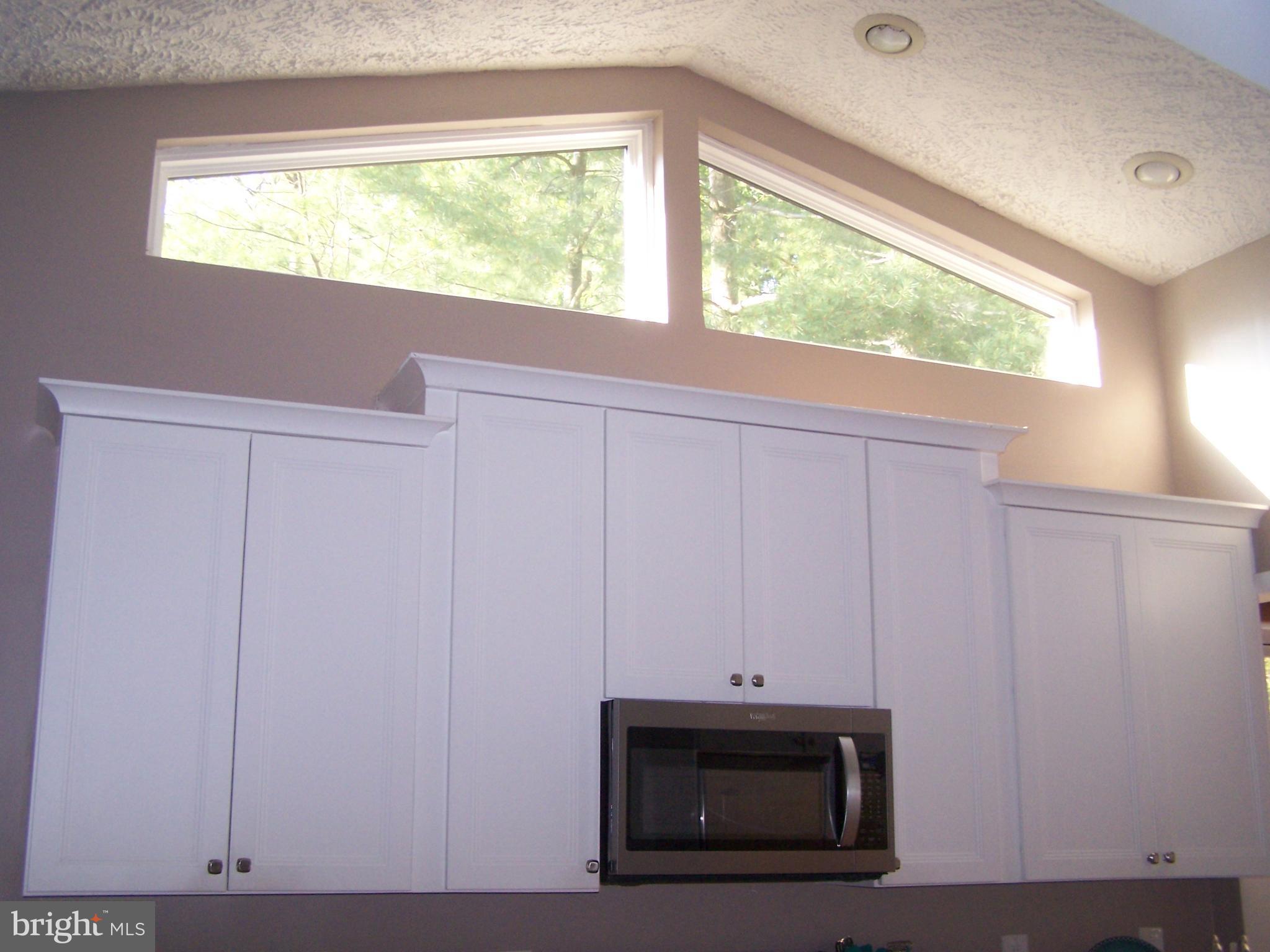 5409 Aylor Road Fairfax, VA 22032 - Photo 10 of 23 Kitchen