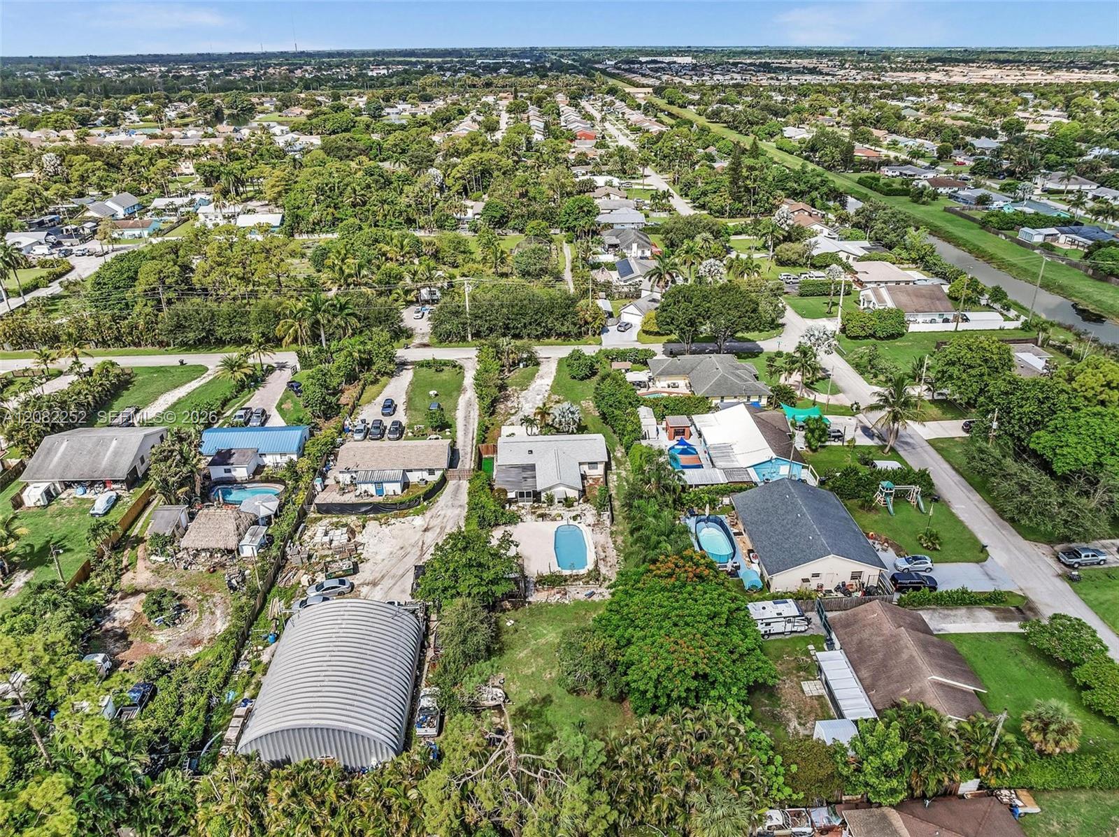 5088 2nd Road Lake Worth, FL 33467 - Photo 10 of 77 Gallery Image 10