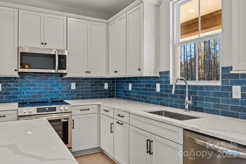 $524,900 | 2295 Lee Lawing Road, Lincolnton, NC 28092