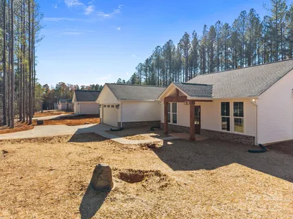 $524,900 | 2295 Lee Lawing Road, Lincolnton, NC 28092
