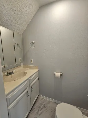 $1,350 | 3005D Whisper Oaks Lane, Unit A, Georgetown, TX 78628