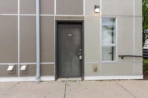 $199,900 | 600 Douglas Street Northwest, Unit 620C, Grand Rapids, MI 49504